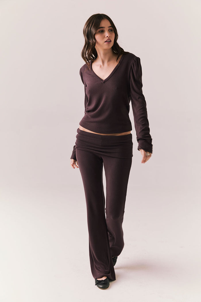 Chlo Espresso Long Sleeve Womens chaserbrand