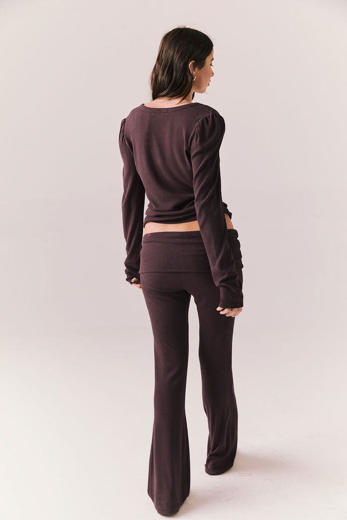 Chlo Espresso Long Sleeve Womens chaserbrand