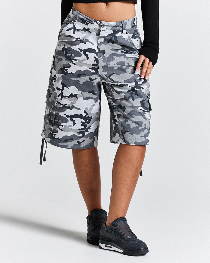 Field Oversized Cargo Woven Jort - Grey Camo