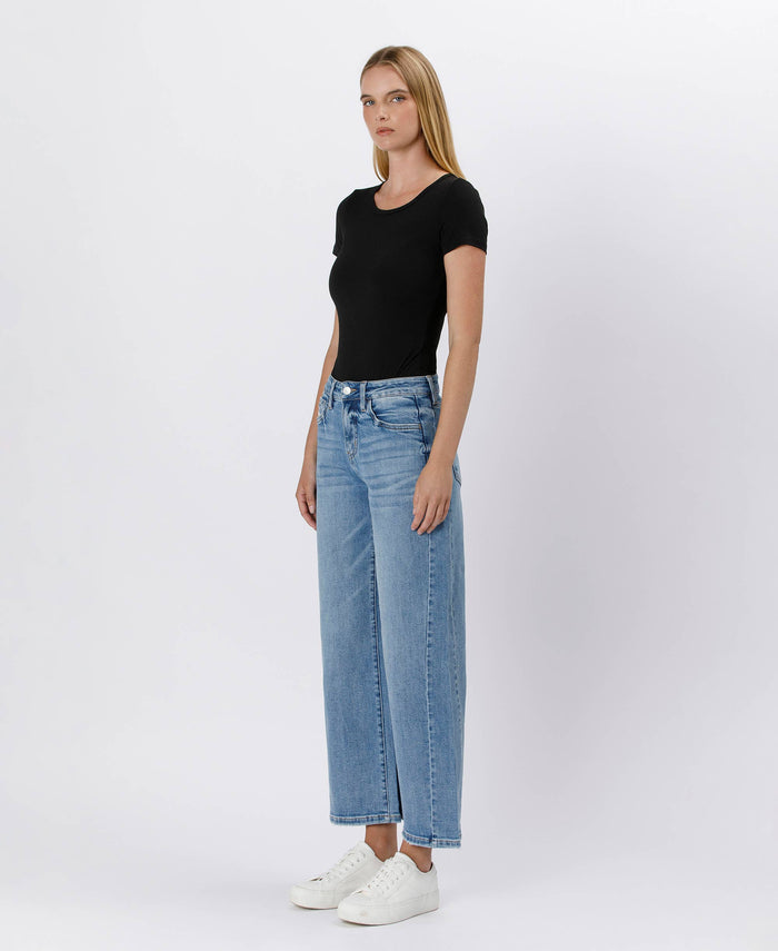 HIGH RISE BAGGY WIDE JEANS LV1471