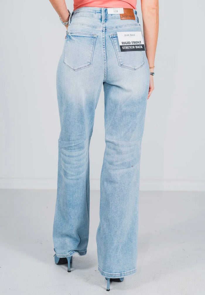 Judy Blue High Waist Rigid Magic Destroy 90's Straight Jeans