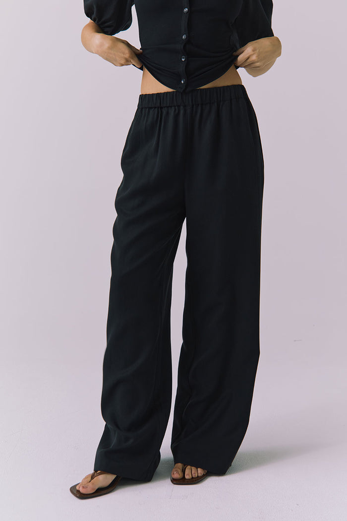 Womens Lee Black Trousers chaserbrand