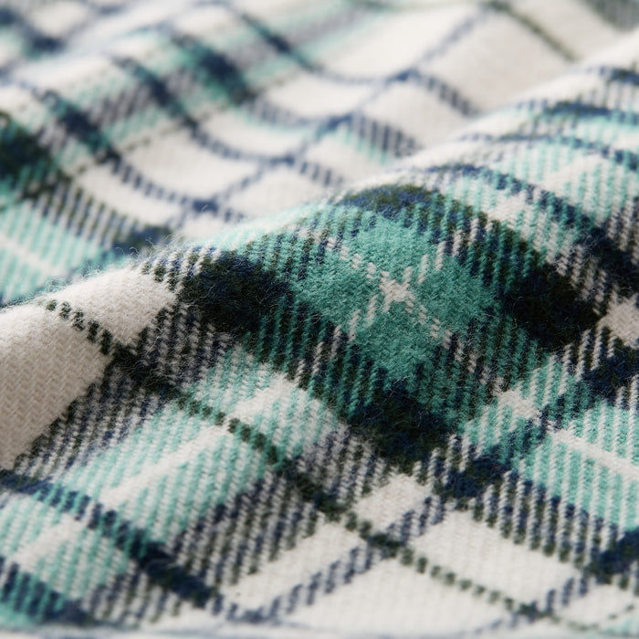 Close-up of Pladra Men's Every Day Elite Flannel Shirt in Everglade White, soft blue, green & white Portuguese plaid.