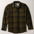 The Pladra Men's Fireside Flannel in Woodland Green features a heavyweight plaid with two chest pockets and long sleeves.
