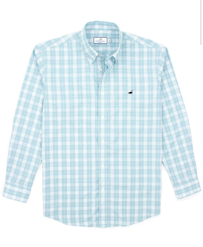 Properly tied Spanish moss button down