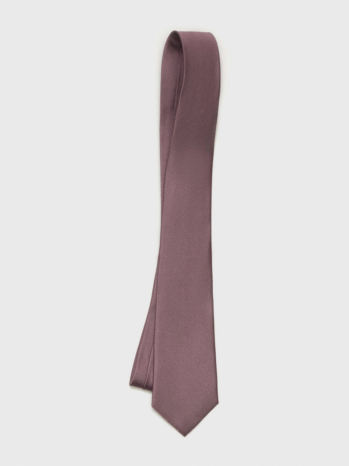 Quartz silk necktie with twill texture, draped, on white background