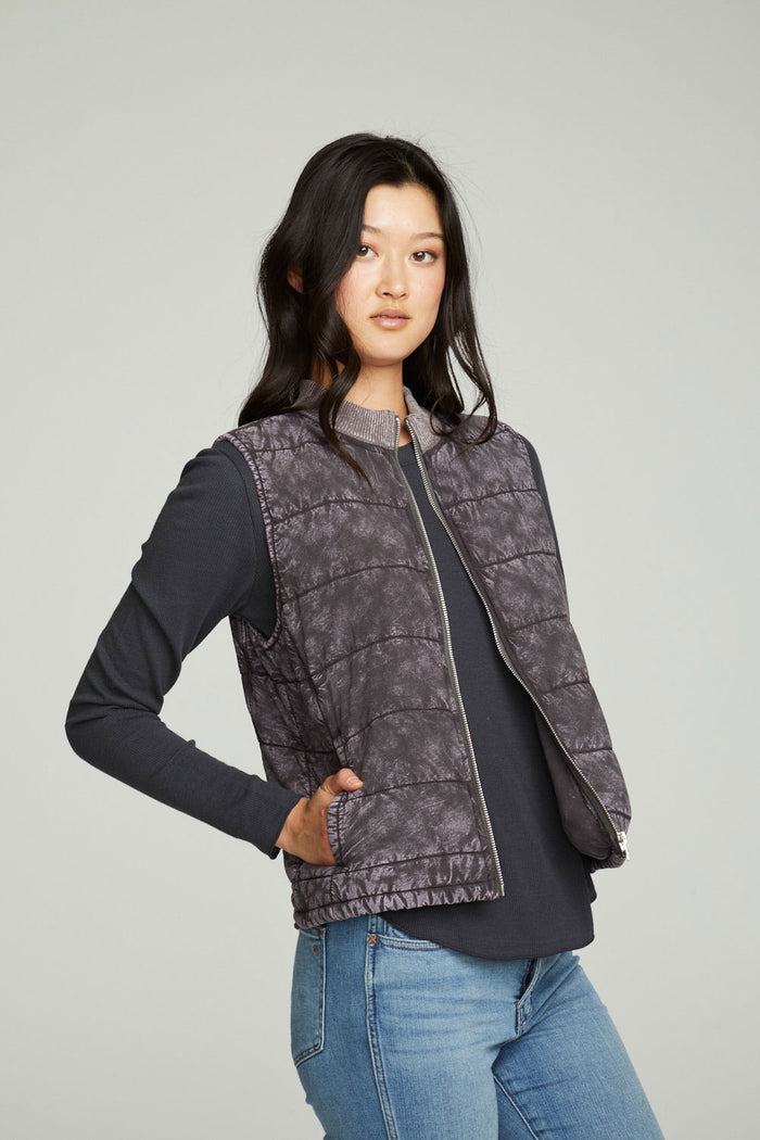 Quilted Mock Neck Puffer Vest WOMENS chaserbrand