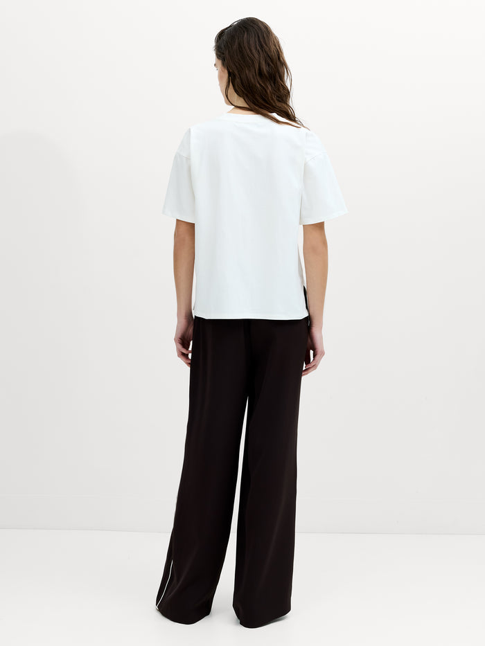 Rallie Floral Detail Cinched White T-Shirt