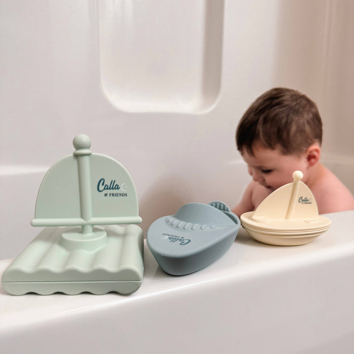 Ryder's Racing Bath Boats: Petal Pink / 1 year or older