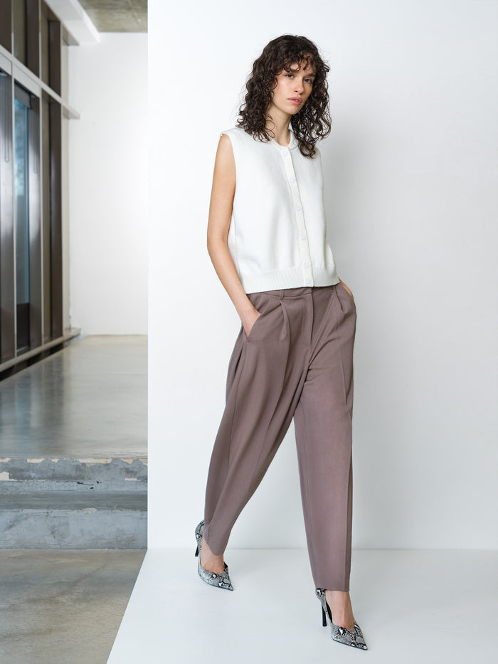 Shae Knit Sleeveless White Bomber Vest