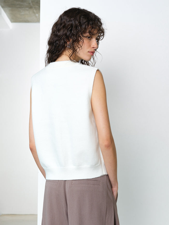 Shae Knit Sleeveless White Bomber Vest