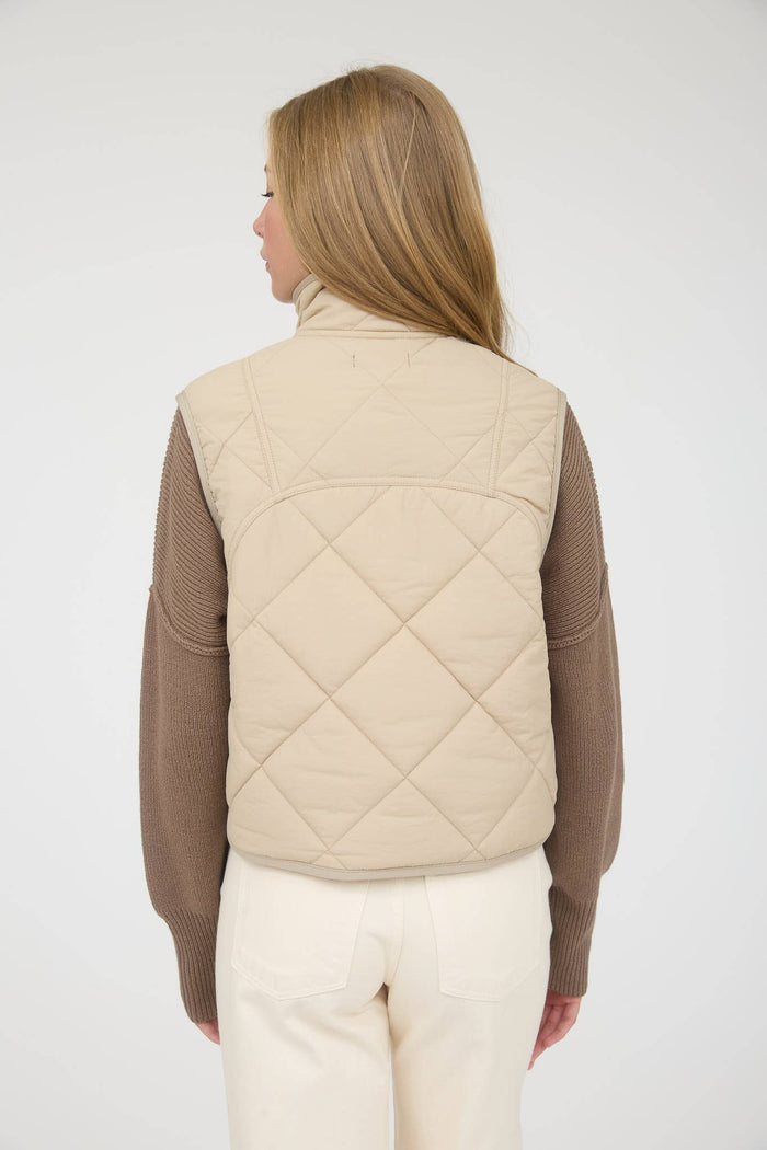 SNAP BUTTON QUILTED PUFFER VEST KHAKI