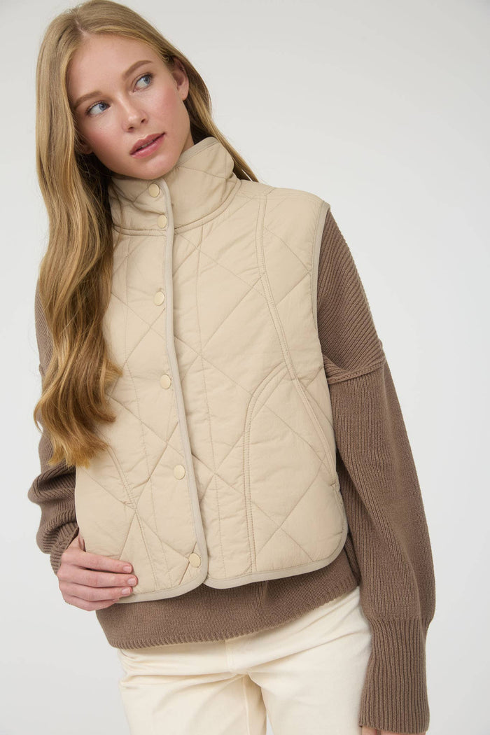 SNAP BUTTON QUILTED PUFFER VEST KHAKI